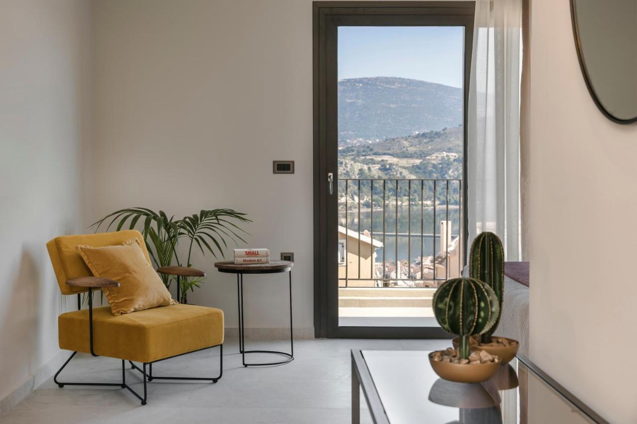 Anthemis Living Aparthotel Argostoli  Exterior photo
