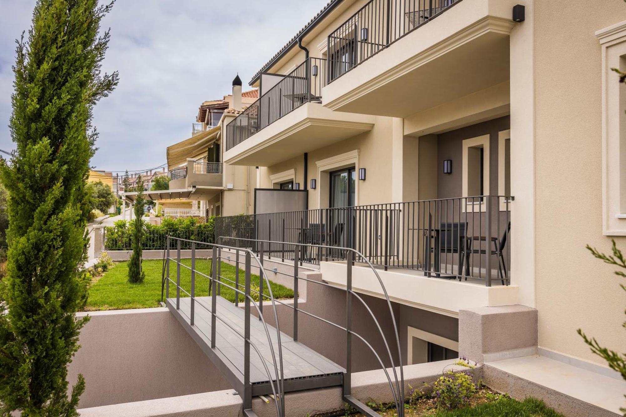 Anthemis Living Aparthotel Argostoli  Exterior photo